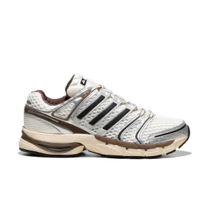 Adidas Adistar Control 5 Ftwr White/Core Black/Core White